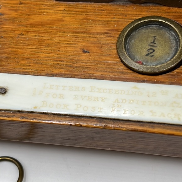 Antique letter scale and 1949 scale and pouch - Picture 8 of 11